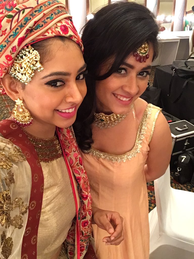 niti_taylor's tweet image. 