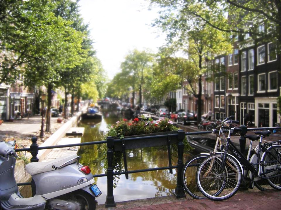 nickmacar's tweet image. New blog post - #Amsterdam &amp;lt;3 &amp;gt;&amp;gt;&amp;gt; adventureandacupoftea.wordpress.com/2016/06/17/ams… #travelblogger #travel