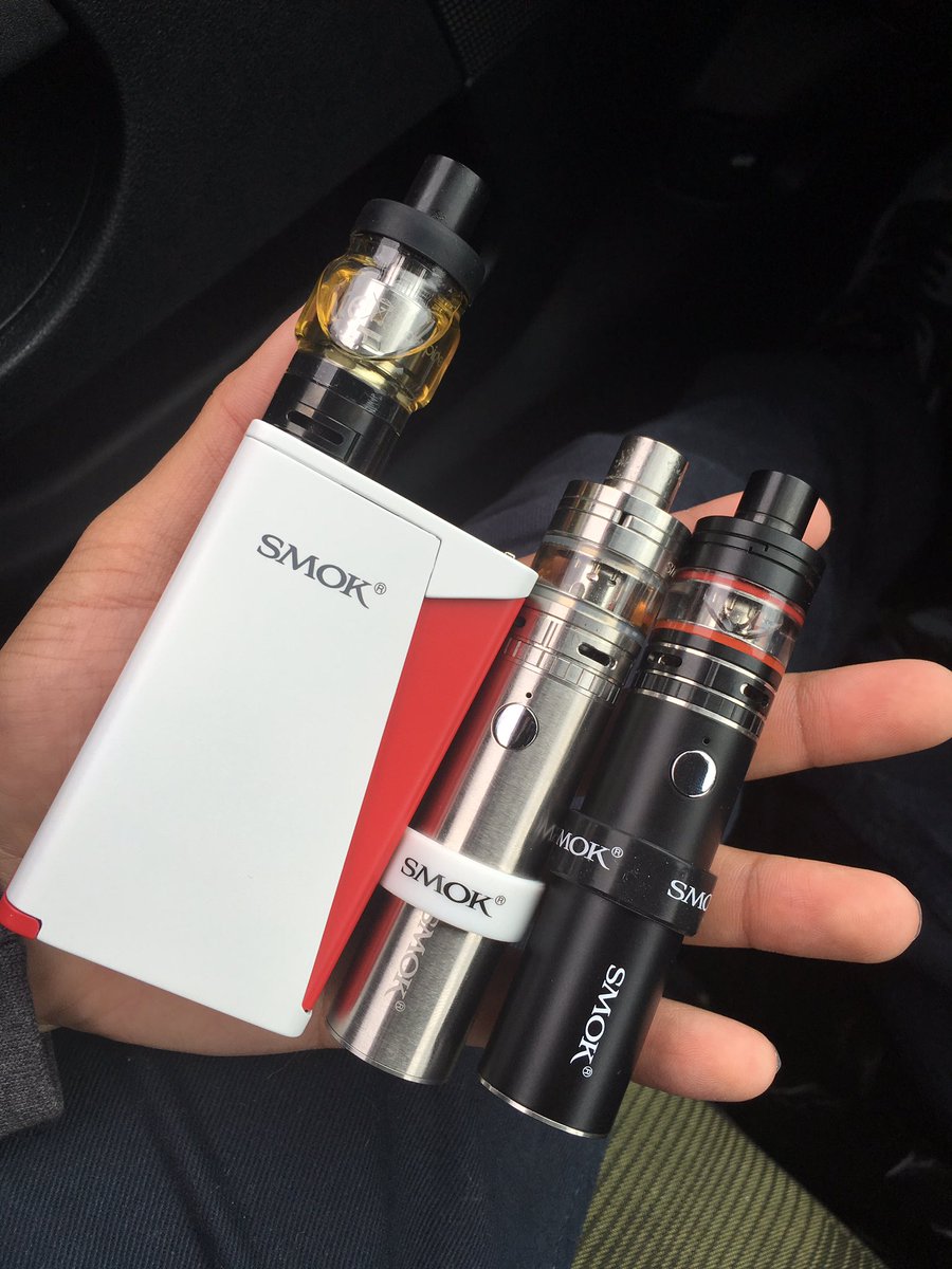 LiquorLads's tweet photo. A full on #handcheck this morning #smok #hpriv 220w #cleito #rta #oneplus #vapelife #vapelyfe #vapefam #vapenation https://t.co/n0zGkgCA2H