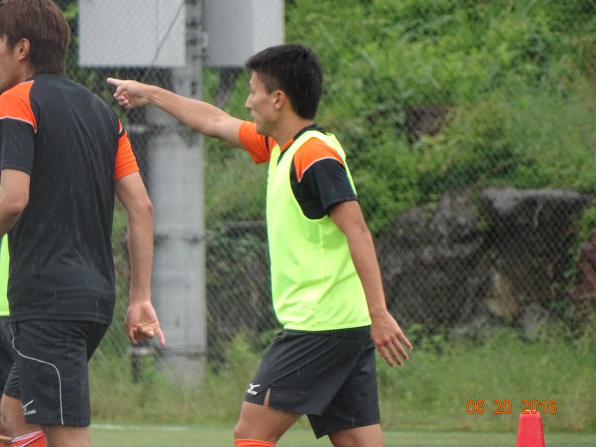 Yoro Yoro 個サポ卒業しました على تويتر 愛媛fcサポ写真部 表原玄太 深谷友基 西田剛 藤直也 江口直生