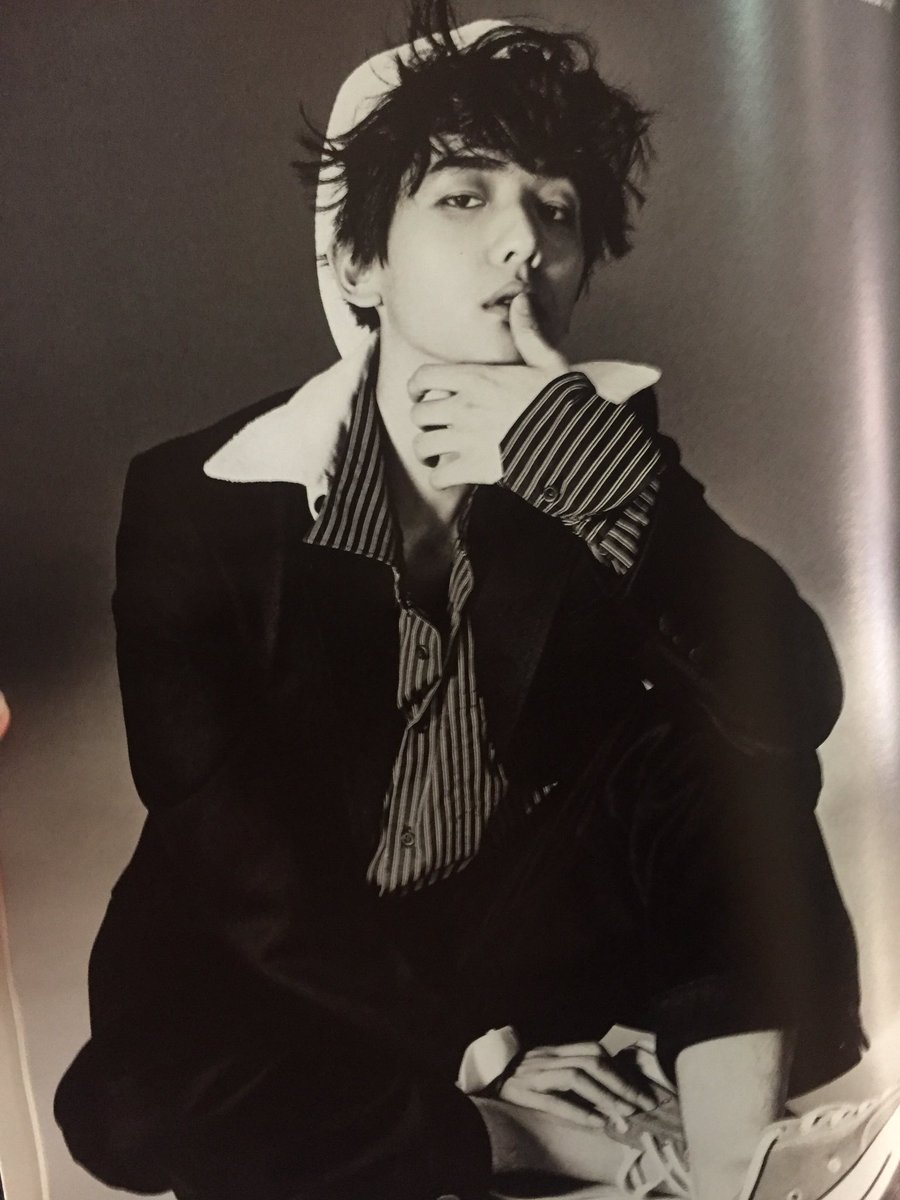 Stardusttttt_'s tweet photo. ❤️❤️❤️ #Baekhyun #백현 https://t.co/mbKRIMwBNP