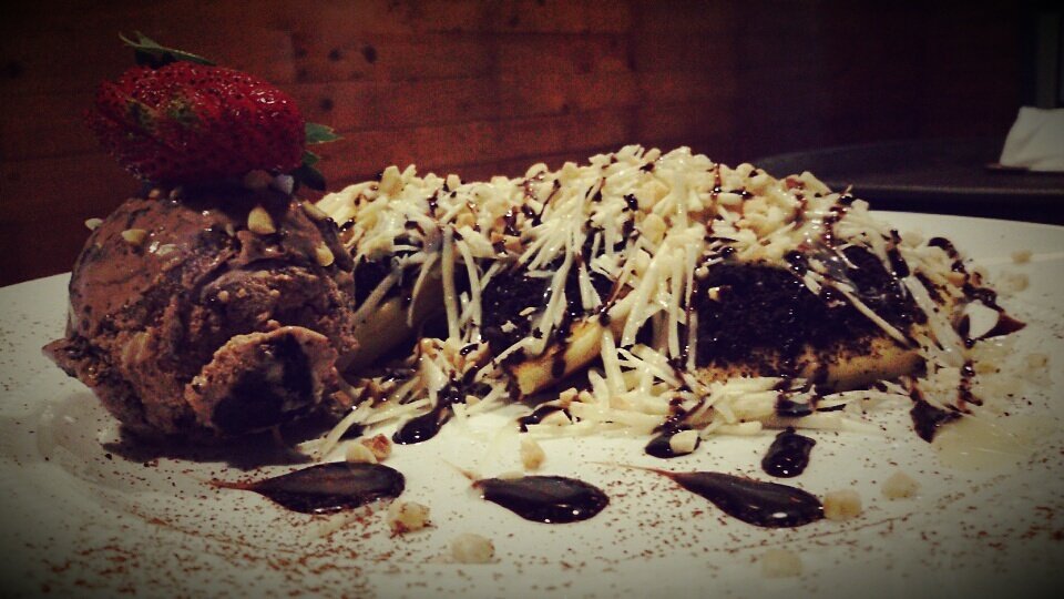 Sweet pancake dumblicious wt Choco oreo ice cream 🍦🍴