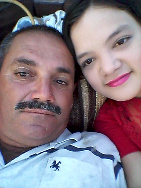 150fernanda's tweet photo. Feliz Dia del padre :* t.k.m papá I♡YOU JUNTOS X SIEMPRE!!! https://t.co/eHh34wOedn