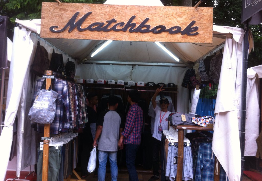 matchbookattack's tweet image. Hello.. booth sudah buka guys. area GREY No.121. enjoy shopping,.