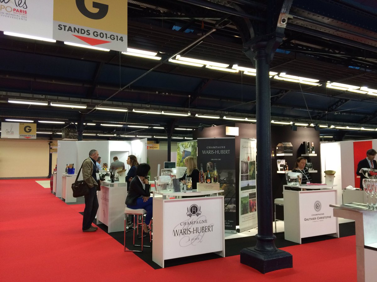 ChampVignerons's tweet photo. Les vignerons de Champagne en force à Bulles Expo Paris #champagnesdevignerons https://t.co/xjAQpwuDwo