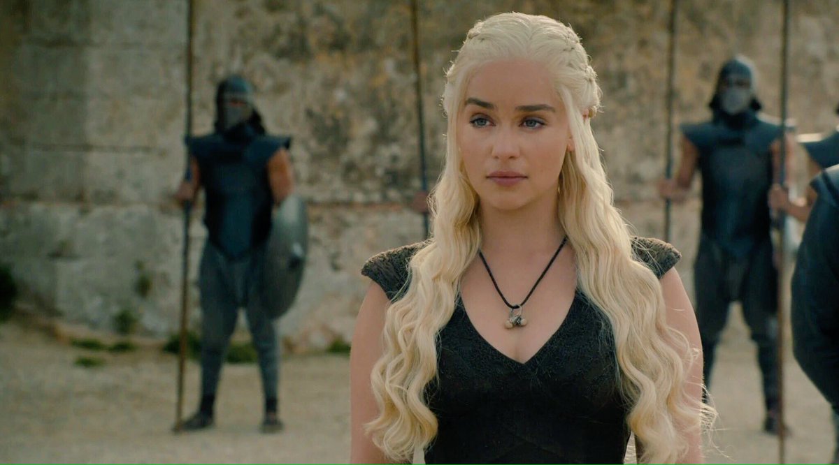 В каких сериях дейнерис игры престолов. В каких сериях дейнерис игры престолов. Обои на рабочий стол дейнерис. Дейнерис таргариен. Дейенерис таргариен.