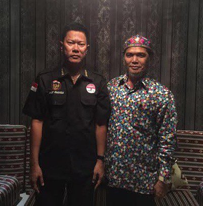 garis_2's tweet photo. Aktivis Dukung BG Jadi Kepala BIN https://t.co/DHW3nGFaTt https://t.co/MgTP4xRuBp