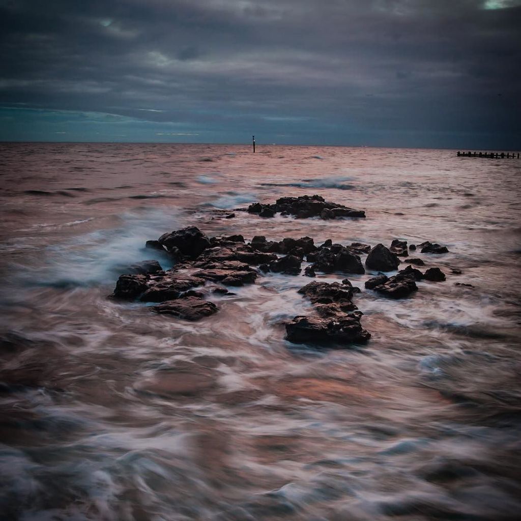 e_blessing's tweet photo. Thanks @kieranstoneau for teaching me how to use a camera! #just_scapes #melbourneigers #… https://t.co/Lwgdg0N5zX https://t.co/yIpDBIwAls