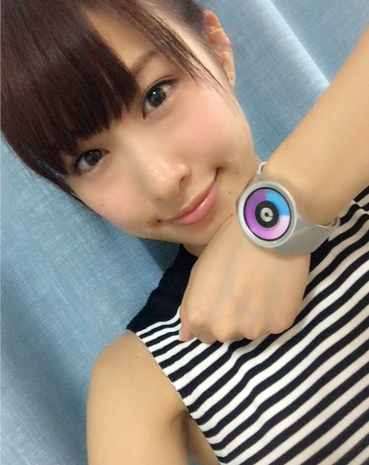 南まりか 新しい時計をゲット スタイリッシュだね スタイリッシュって言いたいだけ 笑 Ziiiro ジーロ