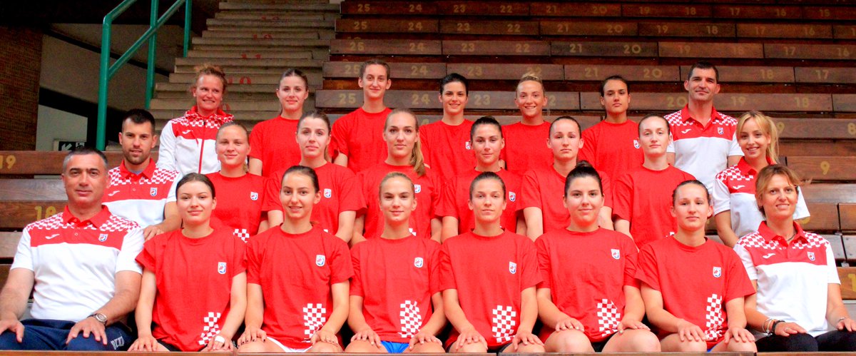 HRS_CHF's tweet photo. #Juniorke se spremaju za Svjetsko prvenstvo u Rusiji. Još 14 dana do početka cc @rushandball #crohandball https://t.co/V61Le94bTK