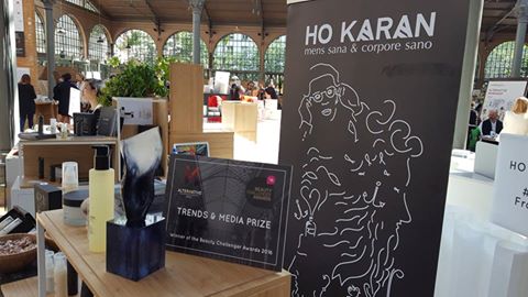 #Incubateur - Félicitations à <a href="/HO_KARAN/">ĐhôĐï Kâřāñ</a> qui a remporté le prix "Trends &amp; Media" au salon <a href="/informabeauty/">Informa Beauty</a>