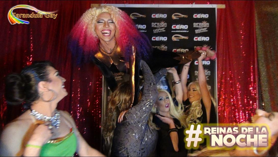 lovedacardyll's tweet photo. #Reinasdelanoche el backstage! por que tu! canal, mi canal  es; @FarandulaGay https://t.co/cTkp7R9oo0