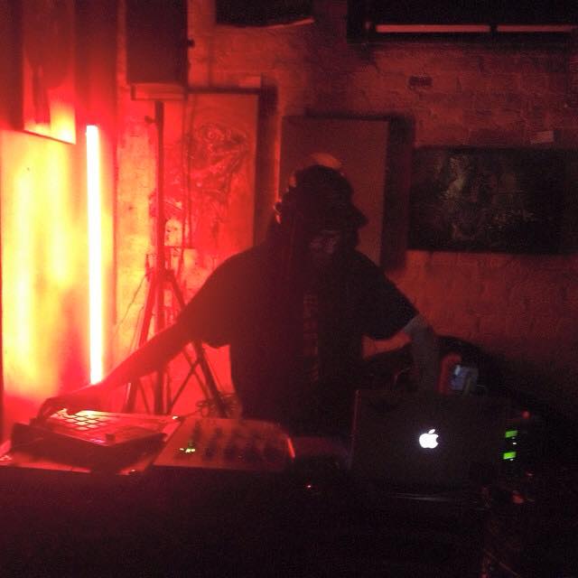 This #FRIDAY - <a href="/MonomanOfficial/">Monoman</a> x @footshooteruk x <a href="/TapeMagnetic/">Magnetic Tape</a> at <a href="/StickyMikes/">Sticky Mike's</a>! Tickets: goo.gl/EJaFL0