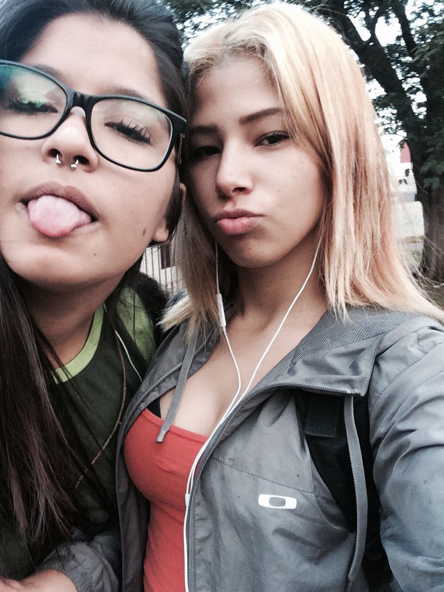 tuqfive's tweet image. Qual quer porra @afmulher