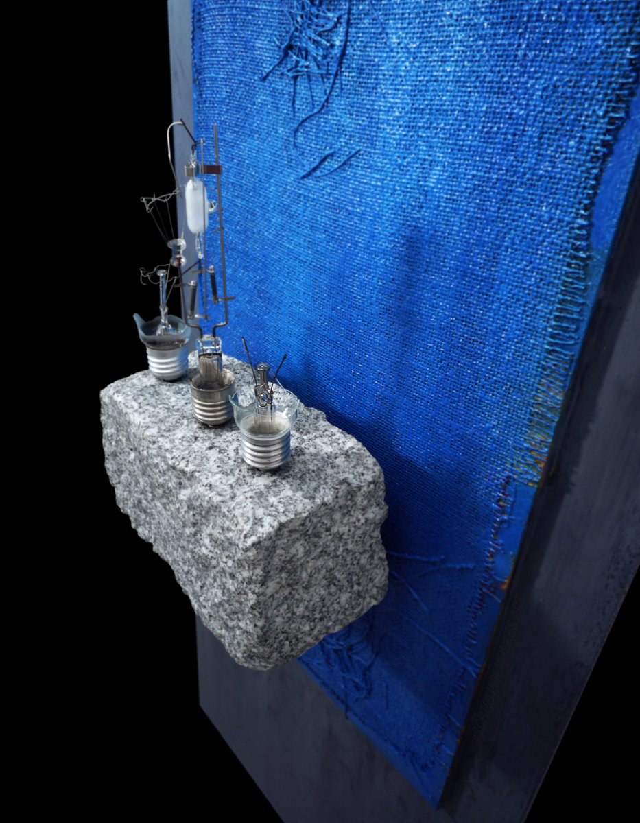 Monkes.art
#SCPT001MK
Subtitle: Golgotha of obsolescence
Subtítulo: El Golgota de la obsolescencia
Side view. Detail