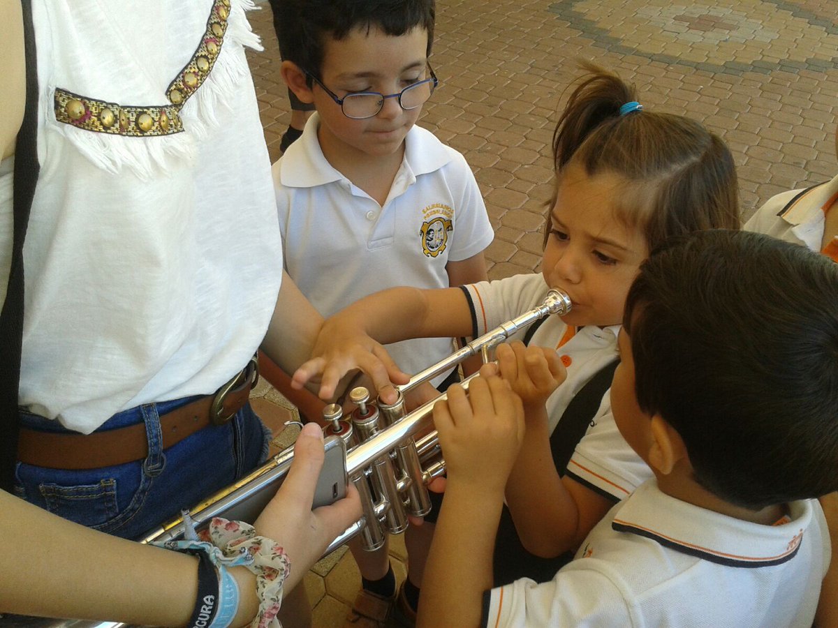 SalesianosPZB's tweet photo. EL CIRCO... Una orquesta de lujo para E. Infantil https://t.co/ytvAeQ0lmZ