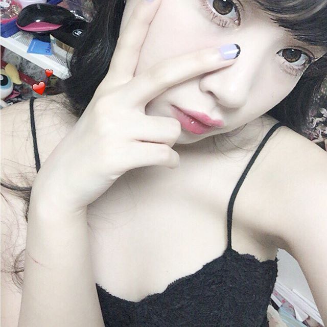 マイク Sur Twitter 黒宮れいのインスタグラム T Co Suvxta4p5e