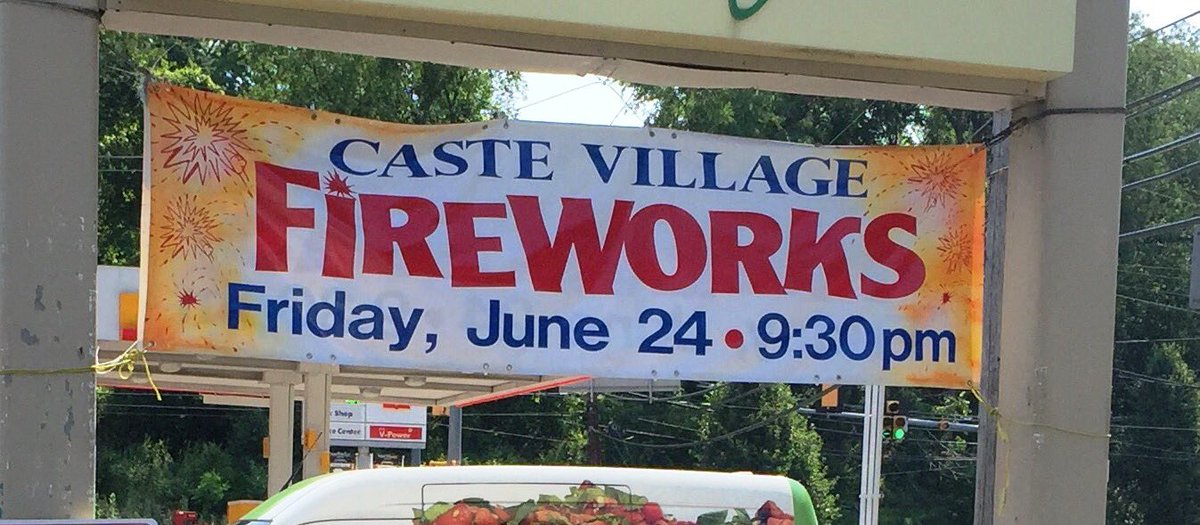 MRTSA780's tweet photo. Friday night!!  #CasteFireworks #Whitehall #ParkYourCarThursNight @CasteVillage @CasteSYogurt @StephOnRecord https://t.co/MwbITQXFuZ