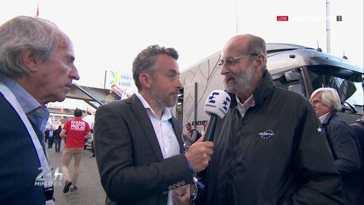 autowebbb's tweet photo. #Dansledoutepiedauplancher ! Nous sommes jamais loin des plus grands 😉 La communication au service du sport auto 🏎🙏😎 https://t.co/i4vaFfJ9nr