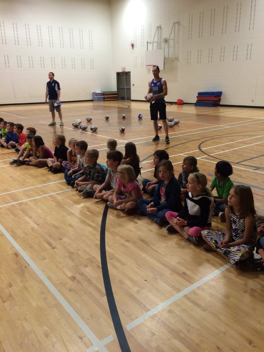 1Wigmore (@grade1wiggles) on Twitter photo Starting our morning Phys Ed with a <a href="/AirdrieRugby/">Airdrie Highlanders</a> presentation! Thank you to Darrin and Jared for coming out! 🤗 Starting our morning Phys Ed with a <a href="/AirdrieRugby/">Airdrie Highlanders</a> presentation! Thank you to Darrin and Jared for coming out! 🤗