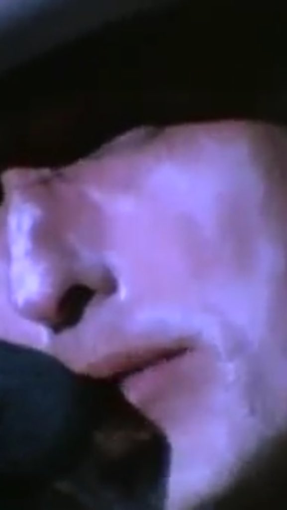 Dylanthomasguy's tweet image. Tangled up in Blue ~ 'Nuff said. #DylanDoc prescribes one listen per day to secure equilibrium ~DO NOT EXCEED DOSAGE