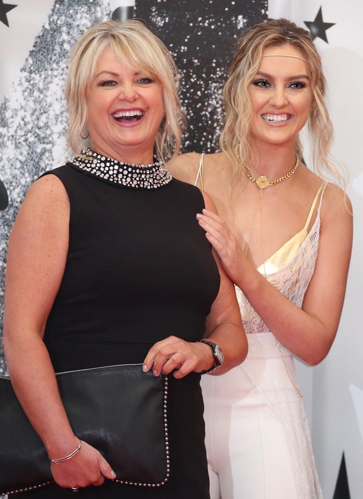 jadethirlsmixer's tweet image. My #TeenChoice for #ChoiceLoveSong is Secret Love Song by @LittleMix  feat. @jasonderulo