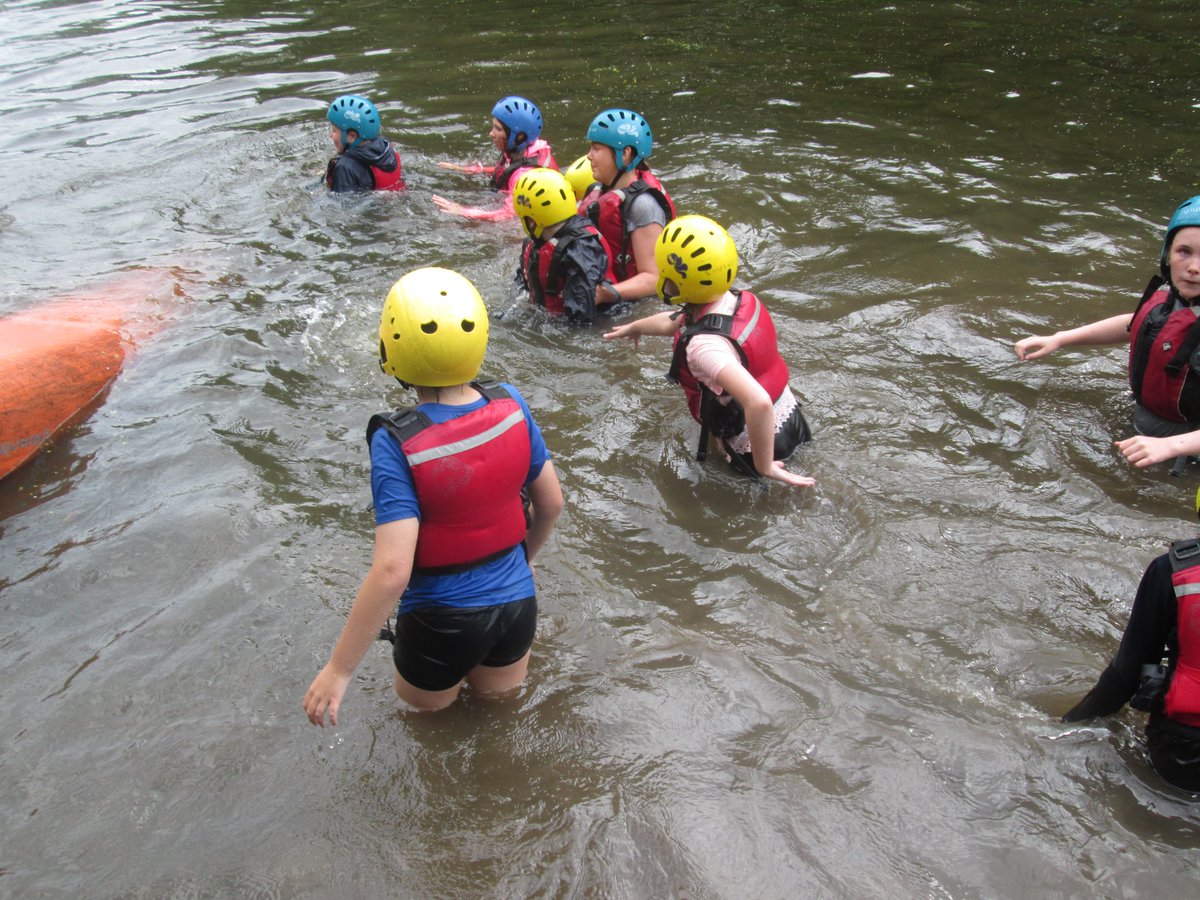 LarkholmeSchool's tweet photo. Our year 6 had an amazing week @borwickhall pictures on website https://t.co/aet3YictB7 https://t.co/No71PBmYnh