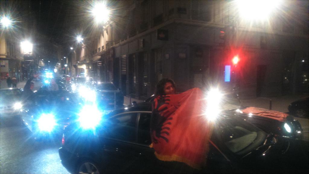 pjwoodgate's tweet photo. I thought people only leaned out of car windows like this in The Dukes of Hazard #ALB #ROUALB #ROMALB #EURO2016 https://t.co/2N4YgzTjHH
