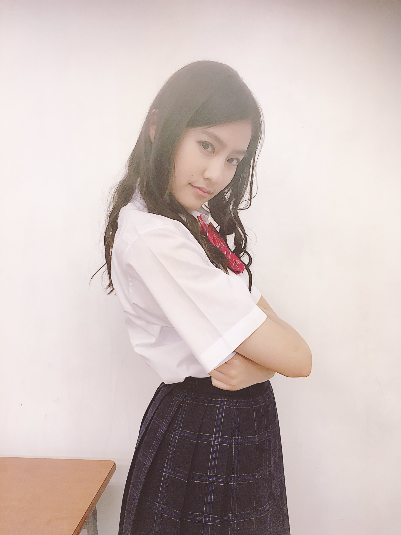 恒松祐里 Yuri Tsunematsu Twitter Da ナオトインティライミさんの Overflows 言葉にできなくて のmvが本日から解禁されました 私は少し性格が悪めな女の子を演じています いや 少しじゃ な とにかく すっごく素敵なmvになっています