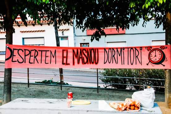 FMAMasnou's tweet photo. Avui! 19:30 xerrada de @SomCanVies, sopar popular i cinema a la fresca amb @TempsDeCanVies #ElMasnou https://t.co/PHEIHE2fBd