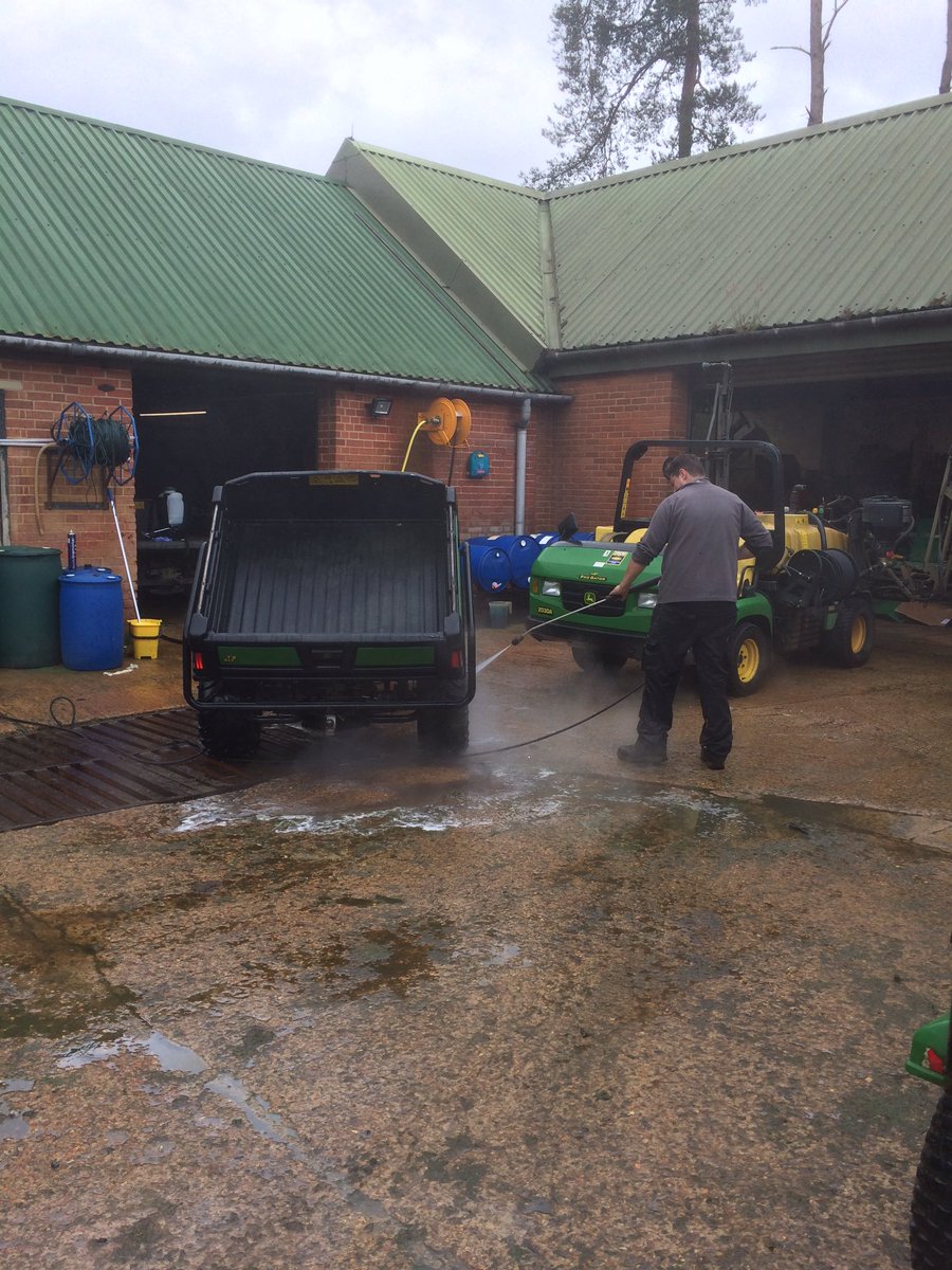 BLGCagronomy's tweet photo. Day after club champs week. 
All machinery given a full wash down and grease and bring office records up to date https://t.co/q5QsLS1HQV
