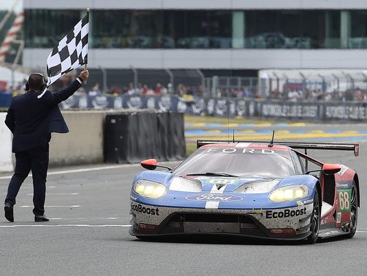detroitnews's tweet photo. .@Ford GT wins at Le Mans, first since 1980 https://t.co/XjWNpTN2GO https://t.co/U6dckMJ2iW