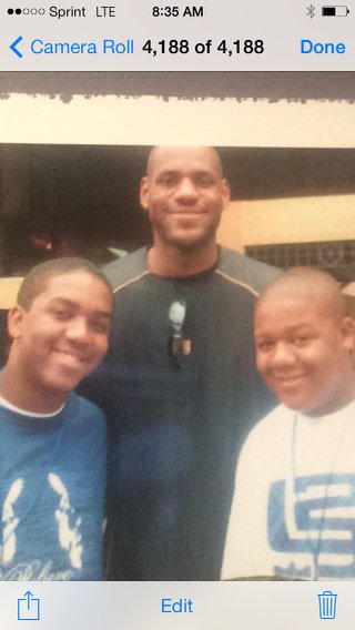 MasseyBoyz's tweet photo. King James and The Massey Boyz 
www.masseyboyz
#kingjamesandmassey https://t.co/w6oXPxxjOS
