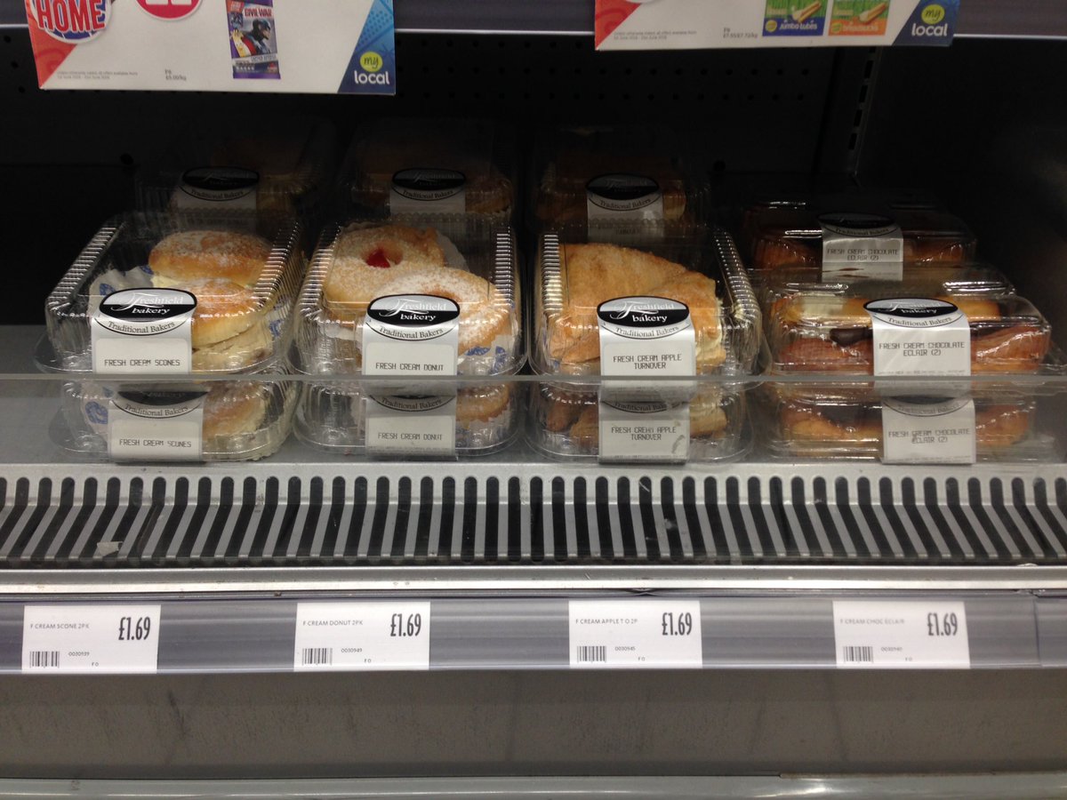 Fresh cream cakes 🍰😋 just landed in <a href="/MylocalBrighton/">My Local Brighton</a>!Treat yourself during this wet weather. @PaulalanDennis