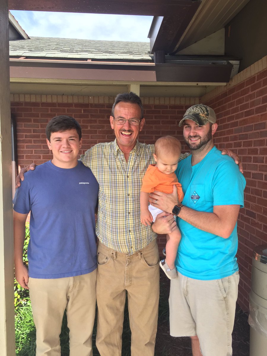 nltempleton's tweet photo. #FathersDay  ❤️ https://t.co/GcWABiMfE1