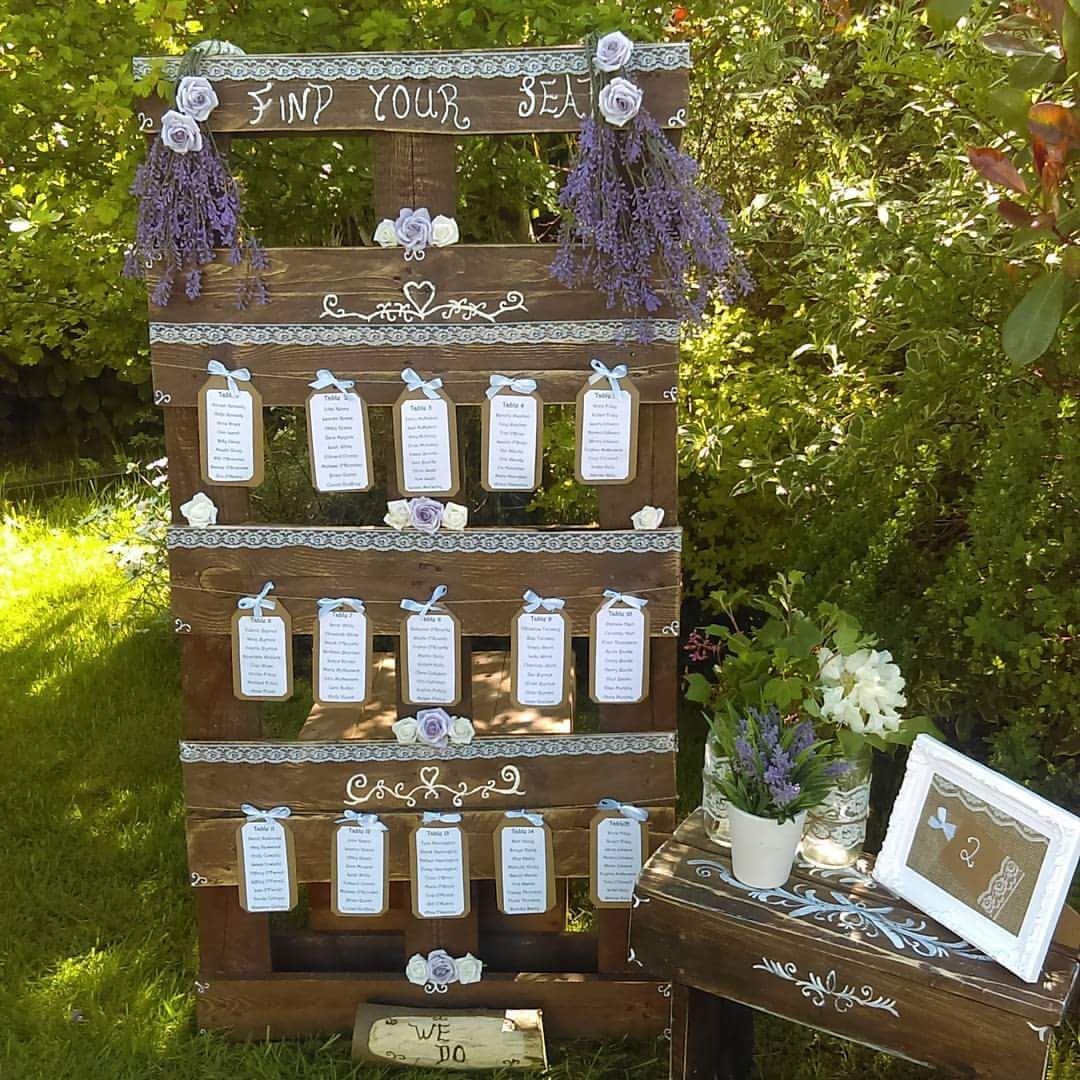 AnnieRuffles's tweet image. Hello Monday! #Vintage #prophire #eventstyling #specialoccasion #civilceremony #christening #Limerickhour #clarehour