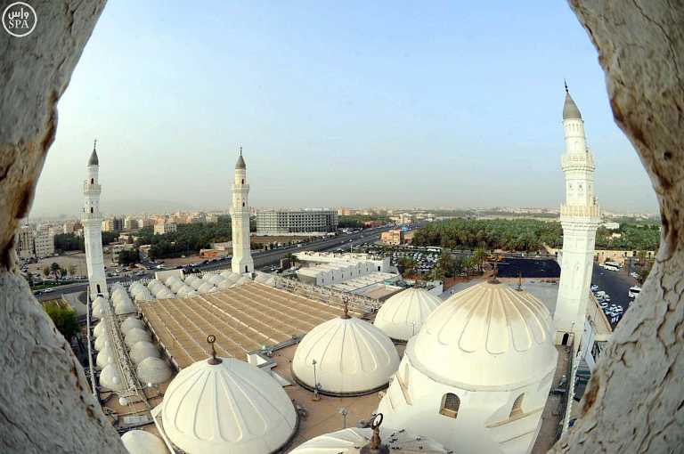 8 million liters of Zamzam distributed to visitors at Grand Mosque during  first third of Ramadan