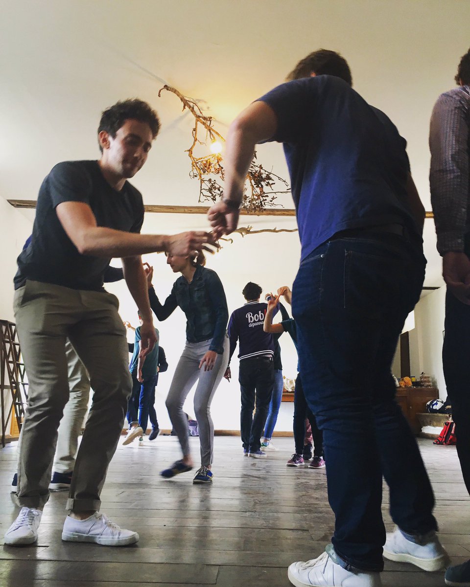 NUMAparis's tweet image. "Trust is key to risk taking. The moment trust disappears, companies  stop growing" #season9 #teambuilding