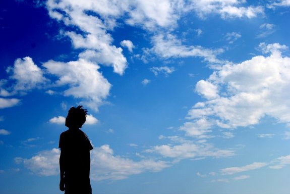 どうしようもないこの世界で唯一、
本当に頼れるのは

どうしようもなく頼りない自分だけだ。
