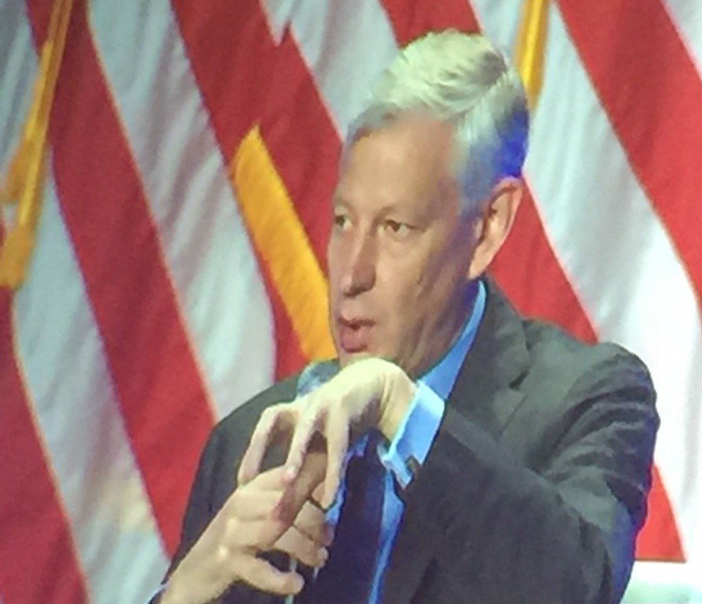 McKinseyCEO DominicBarton: US attracts FDI as it accounts for 25% world consumption while driving innovation &amp;growth