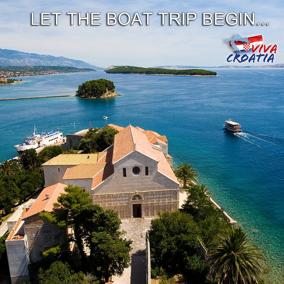 You will be impressed by the wonderful, crystal clear water of the Adriatic Sea. Book here: bit.ly/28In28H