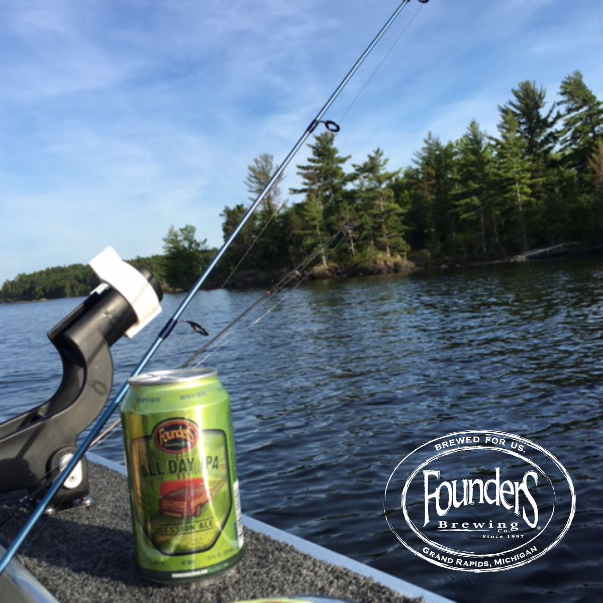 hohensteins's tweet photo. It's officially summer & you've got all day #surecatch #craftbeer @foundersbrewing #FirstDayOfSummer https://t.co/pJ5RpvRb2R