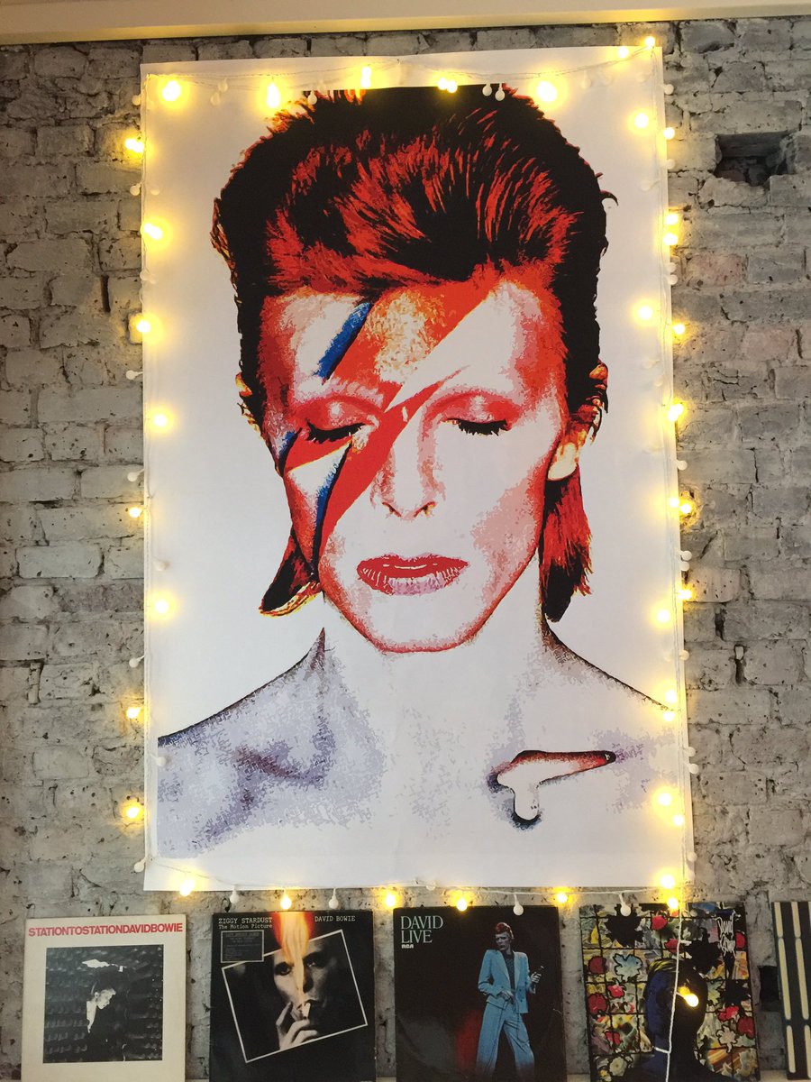 PelicanCafeBar's tweet photo. Bowie @ the Pelican #bowie #privatehire #battersea #clapham #londonpartyvenue https://t.co/0Le0o4sUoA