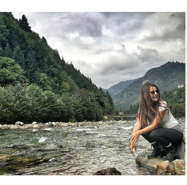 fannilayduru's tweet photo. Karadeniz saçlı kadın ! Seni Seviyorum 😍💞 @nlydr https://t.co/jJuMMn2rPe