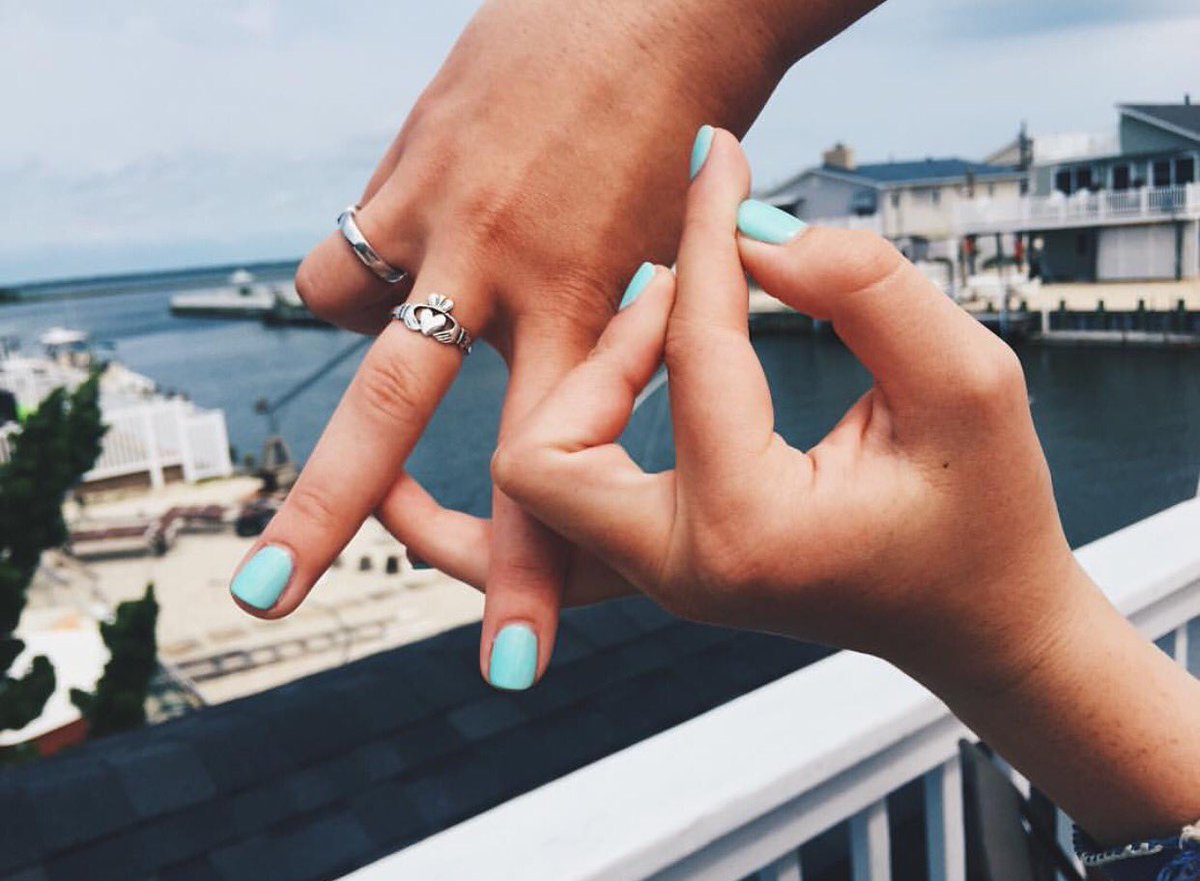 Alpha Phi (@APhi_ThetaTheta) / Posts / X