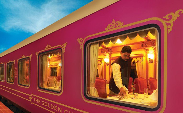 Who said #train travel isn't luxurious enough? - bit.ly/1pHzbRW