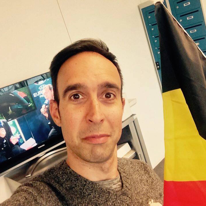 DavidAntoine's tweet photo. #HELP : Nous sommes à la recherche de nos sosies en Belgique ! Vous connaissez quelqu'un qui nous ressemble ? https://t.co/pRJm27eEhC
