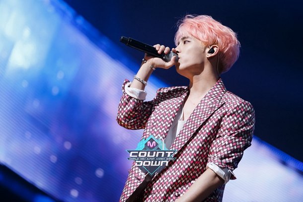 ì¤ì´ë ìë Shinee World On Twitter Official Mnet Mcountdown 479th Goodbye Stages Jonghyun Orbit She Is 25p Https T Co O5jlkk3eog ì¢ì twitter