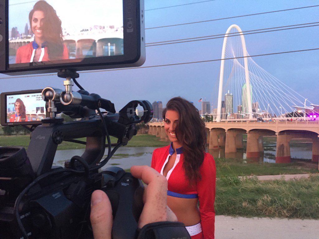 USACheerTX's tweet photo. We had such a blast filming our promo video in Dallas! Here's a fun behind the scenes shot! ❤️🇺🇸🎥 @PaigeCavs https://t.co/ne4LLuesaB