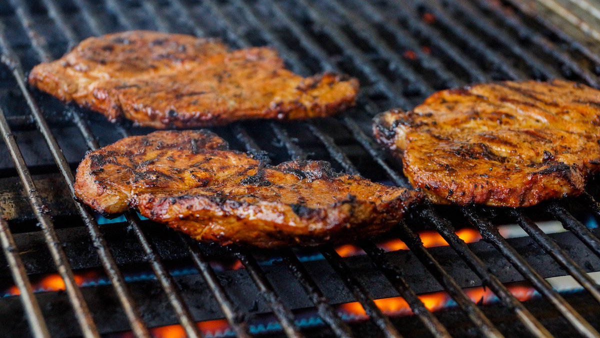 TheDesiKitchen's tweet photo. Recipes from the Desi Kitchen: Hearty summer meals https://t.co/axQwDlFJLL #Easyrecipes #tasty #BBQ https://t.co/Iv9xMic8hL